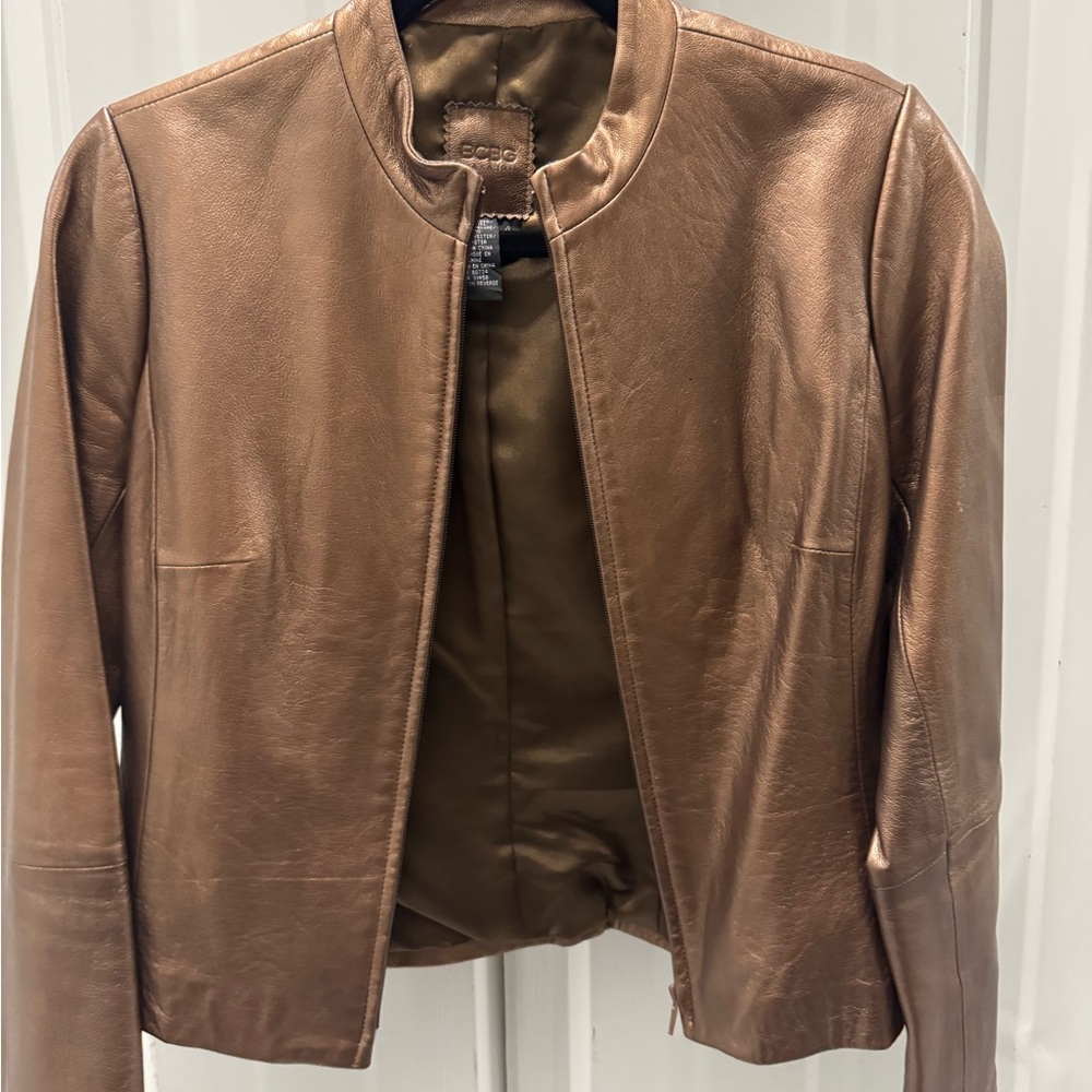 BCBG Brown Leather Jacket Sleek Minimalist Design